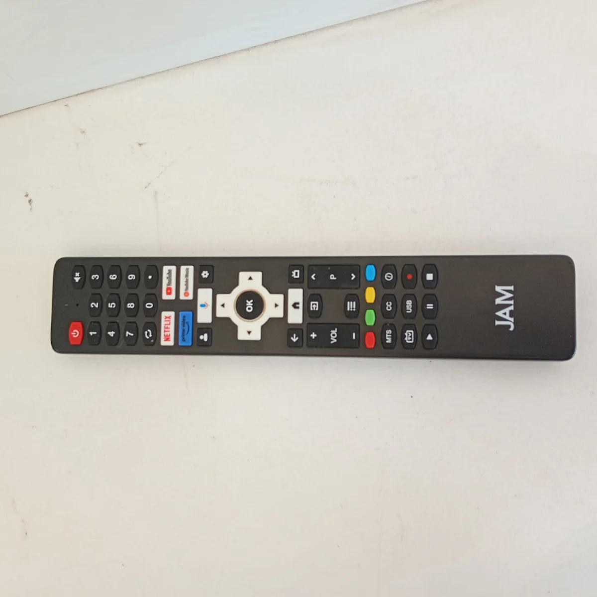 Foto 3 de Televisor Led Smart De 50 '' Marca Jam Modelo Ultrasgtm-50gfs Con Control Usado En Buen Estado Acc Par De PatitasCable Power