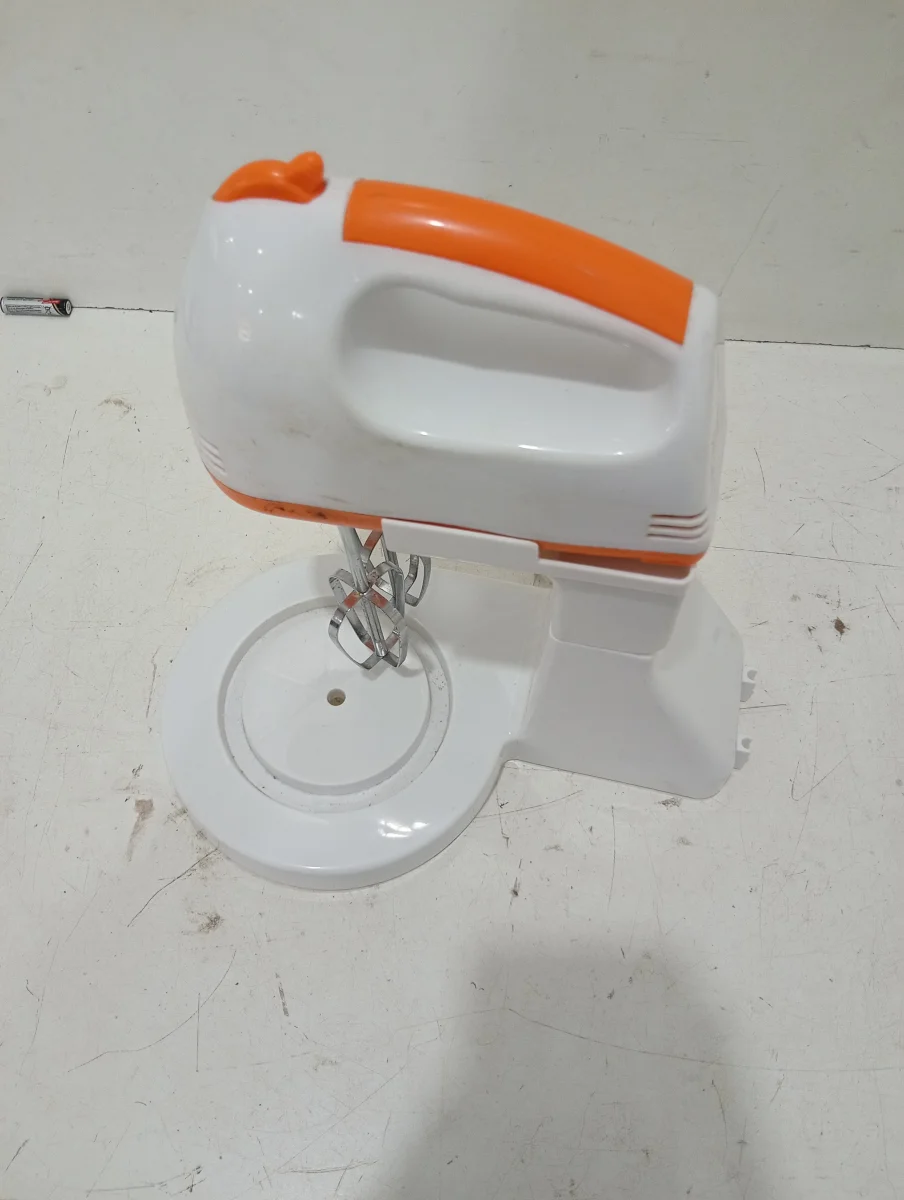 Foto 3 de Batidora Marca Mega Star Modelo Ge230b Usado En Buen Estado Acc Cucharas Mezcladoras