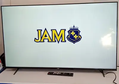Televisor Led Smart De 50 '' Marca Jam Modelo Ultrasgtm-50gfs Con Control Usado En Buen Estado Acc 2 Patitas