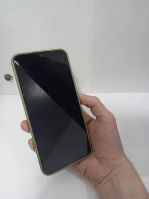 Celular Marca Samsung Modelo A16 Memoria Ram : 4 Gb Almacenamiento Interno : 128 Gb Acc: 350792529733030 ImeiFunda Verde