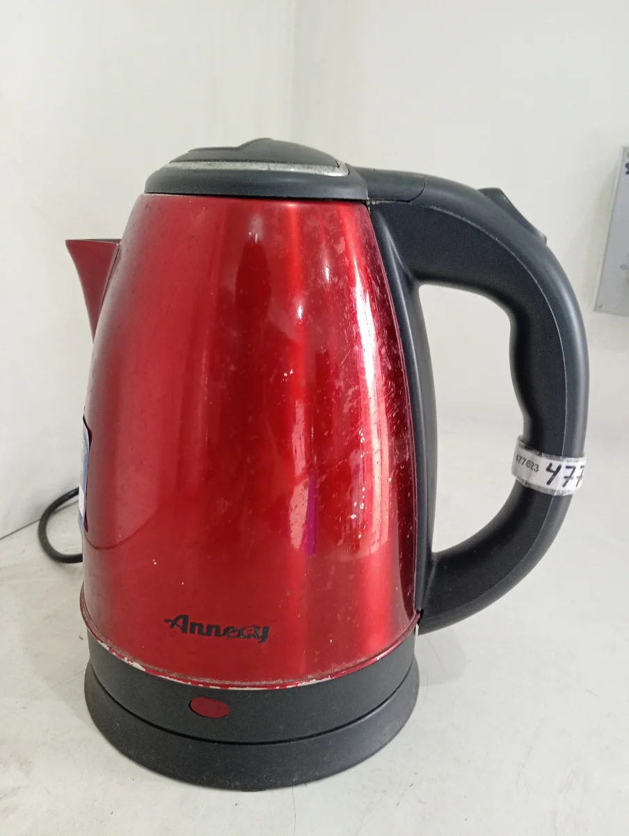 Foto 3 de Hervidora Marca Annecy Modelo 1.8 Litros Usado En Buen Estado Acc No Tiene
