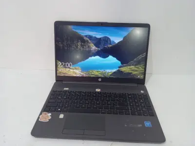 Notebook Marca Hp Modelo 250gb Procesador : Celeron N4020 Memoria Ram : 4 Gb Disco Duro : 250 Gb Generacion : No Tiene Acc: Teclado Numerico