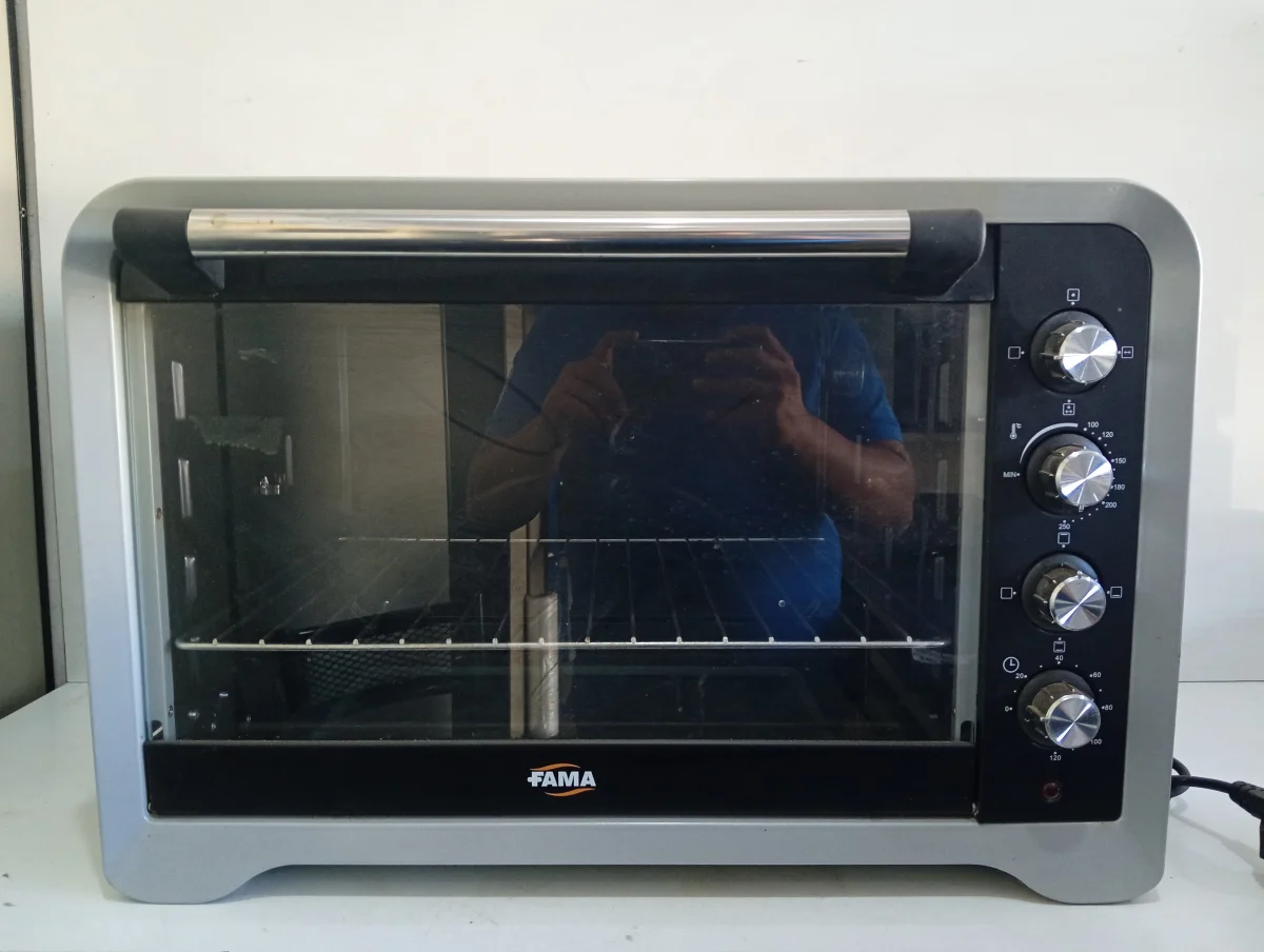Horno Marca Fama Litros 60 Modelo Hf-60a Usado En Buen Estado Acc No Tiene