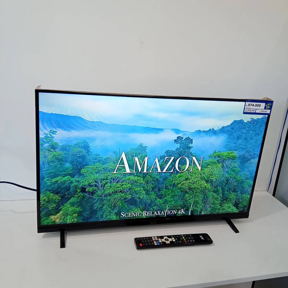 Foto 2 de Televisor Led Smart De 32 '' Marca Jam Modelo Ultrasgtm-32gfs Con Control Usado En Buen Estado Acc Patitas