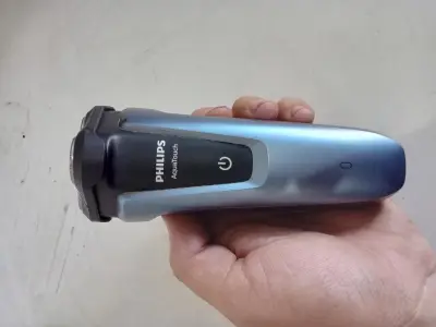 Maquina De Cortar Cabello Marca Philips Modelo Aquatouch Usado En Buen Estado Acc Con Cargador