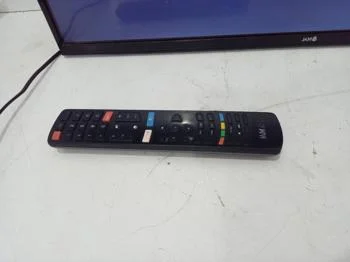 Foto 2 de Televisor Led Smart De 32 '' Marca Jam Modelo Ja32hd2000s Con Control Usado En Buen Estado Acc Soporte Para Pared