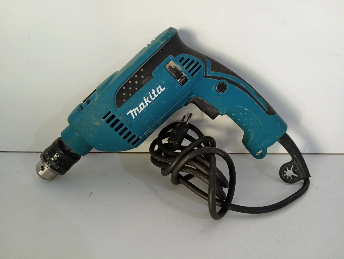 Foto 2 de Taladro Marca Makita Modelo Hp1640 Usado En Buen Estado Acc No Tiene