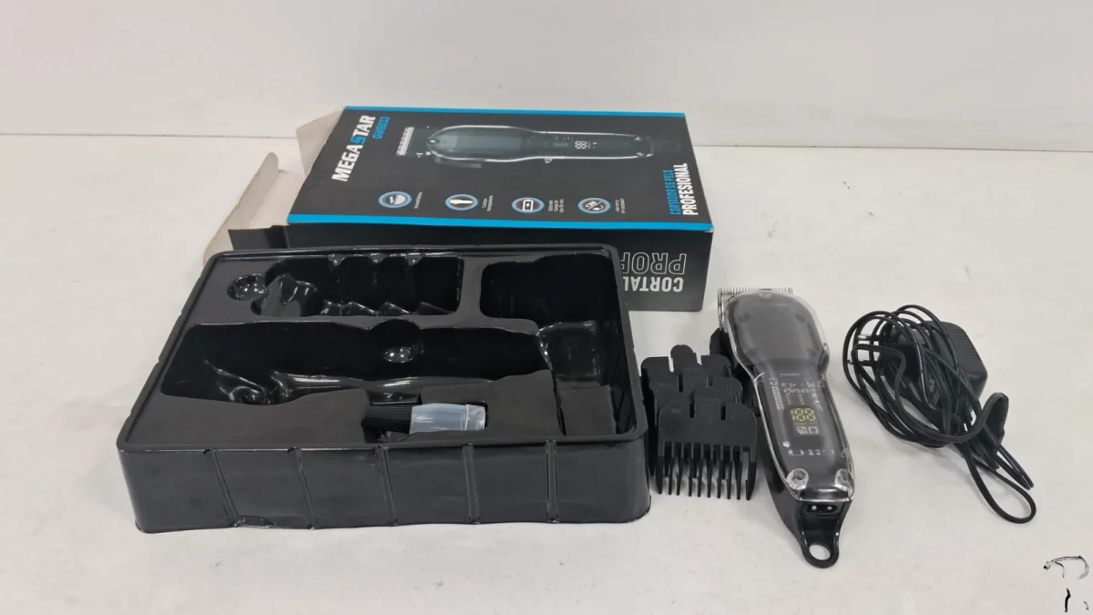 Maquina De Cortar Cabello Marca Mega Star Modelo Gw032 Usado En Buen Estado Acc Varios Niveles De Corte LubricanteCepillo