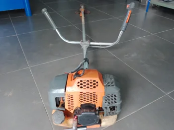 Foto 2 de Desmalezadora Marca Daewoo Modelo No Tiene Usado En Buen Estado Original Si Acc Cuchilla
