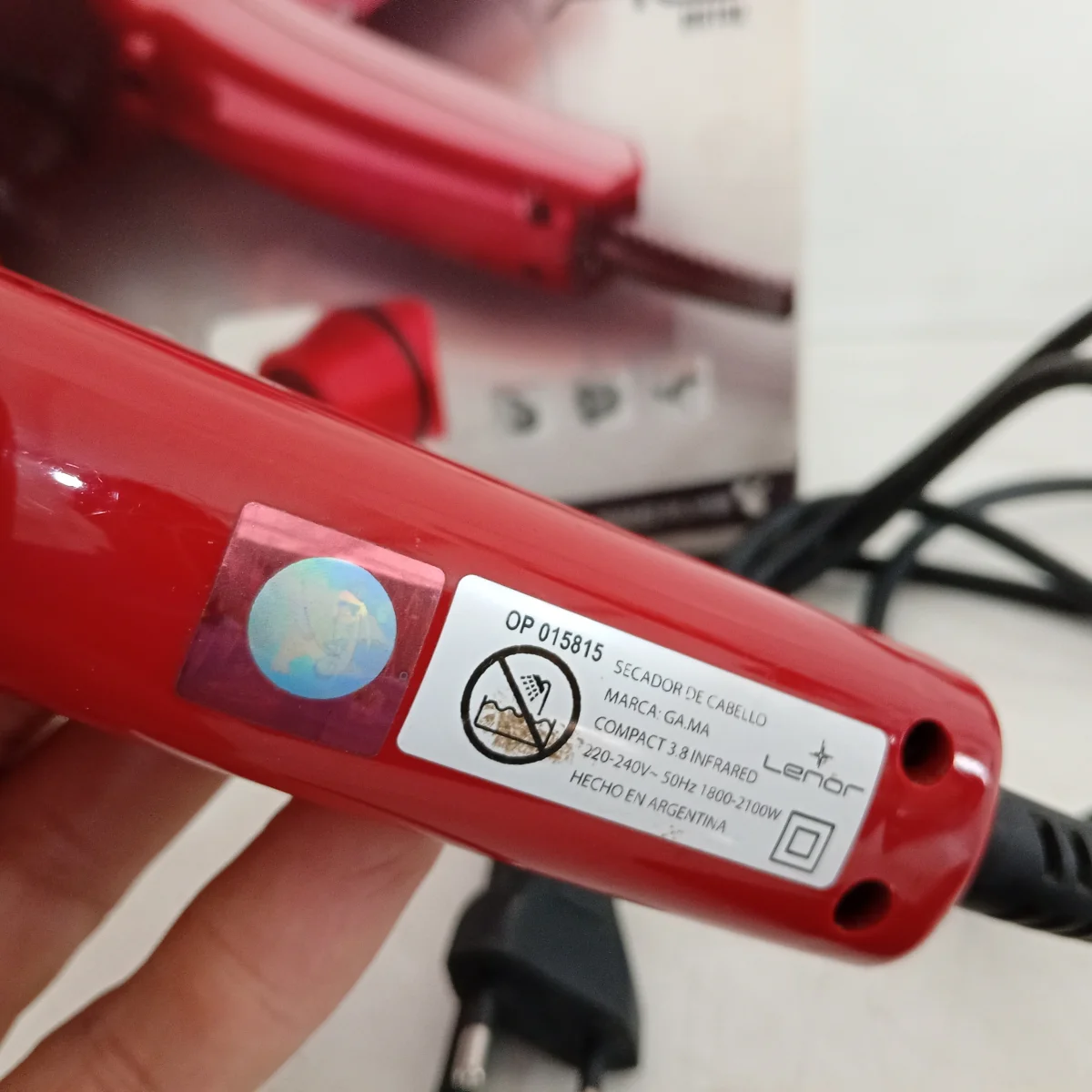 Foto 2 de Secador De Pelo Marca Gama Modelo Infrared Usado En Buen Estado Acc Con Un PicoUb Difusor