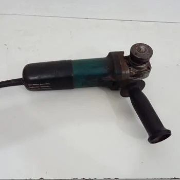 Pulidora Marca Makita Modelo 9957hn Tamaño Chico Usado Con Desgaste Acc Com Manija