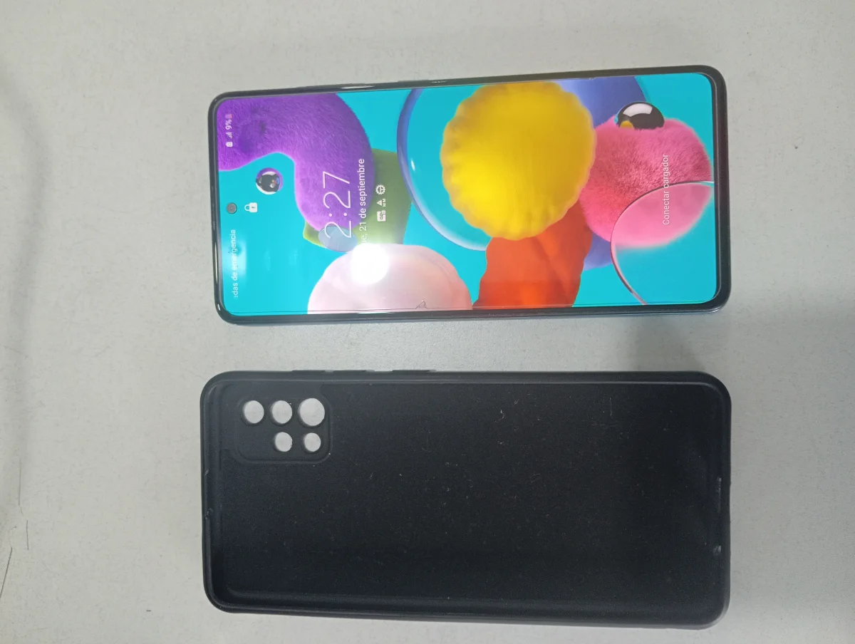 Celular Marca Samsung Modelo Galaxy A51 Memoria Ram 4 Gb Almacenamiento Interno 128 Gb Acc Carcasa De Goma