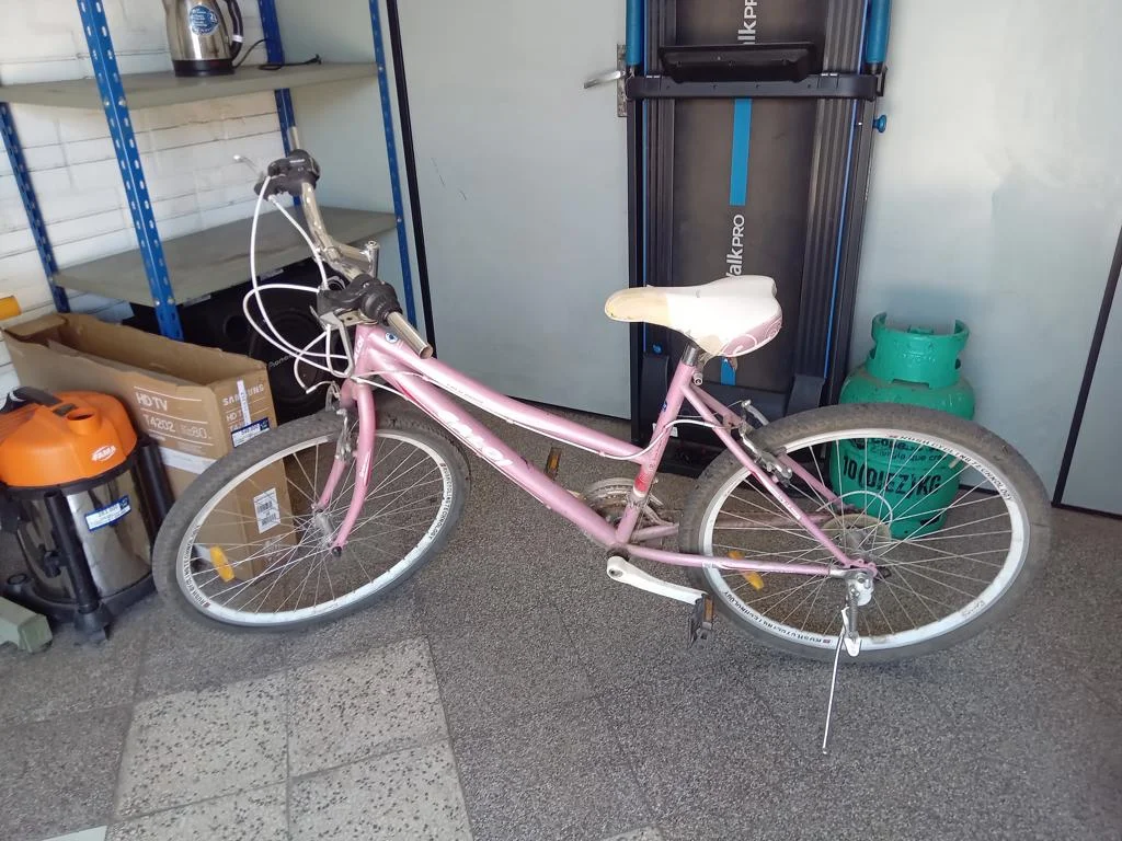 Foto 3 de Bicicleta Marca Caloi Aro 26 Modelo California Usado En Buen Estado Acc Freno Delantero Y Trasero