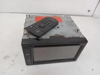 Autoradio Marca Pioneer Con Control Modelo Avh-195dvd Usado En Buen Estado Con Ficha De Conexion Acc No Tiene