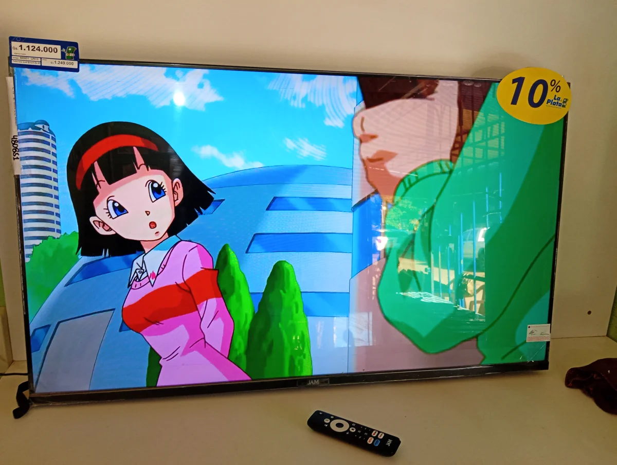 Televisor Led Smart De 43 '' Marca Jam Modelo Gtm5ultra43gfsa Sin Control Usado-En-Buen-Estado Acc PatitasSoporte De Pared