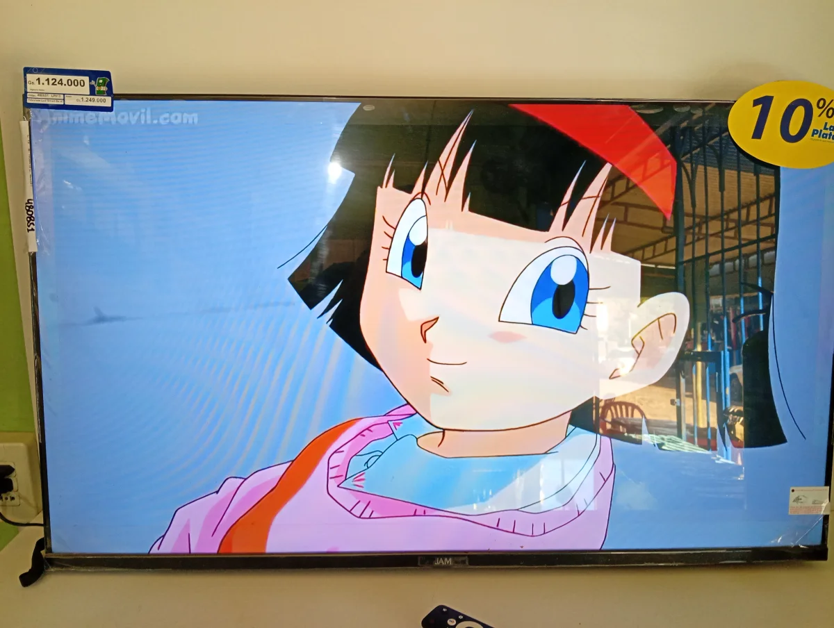 Foto 3 de Televisor Led Smart De 43 '' Marca Jam Modelo Gtm5ultra43gfsa Sin Control Usado-En-Buen-Estado Acc PatitasSoporte De Pared