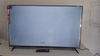 Foto 3 de Televisor Led Smart De 43 '' Marca Tokyo Modelo Tvtokff43wb Con Control Usado En Buen Estado Acc Par De Patitas