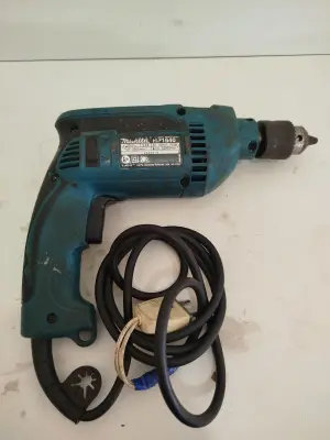 Taladro Marca Makita Modelo Hp1640 Usado En Buen Estado Acc: No Tiene Comentario: Ficha Cambiada