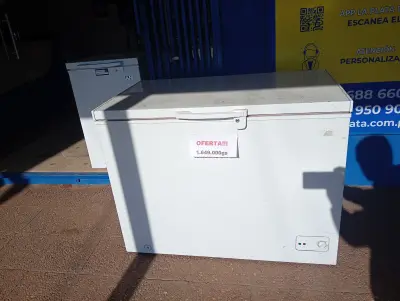 Congeladora / Frezzer Marca Jam Litros : 320 Modelo Jams-290c Usado En Buen Estado Acc: Paneles De Vidrio Bajo La Tapa Ciega Comentario: Motor Nºpz80e1