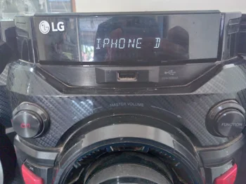 Foto 2 de Equipo De Sonido Marca Jg Con Control Modelo Cm430 Usado En Buen Estado Acc Dos Parlantes UsbDisco FmAmBt