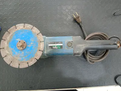 Pulidora Marca Germany Fortec Modelo S/M Tamaño Mediano Usado En Buen Estado Acc Disco