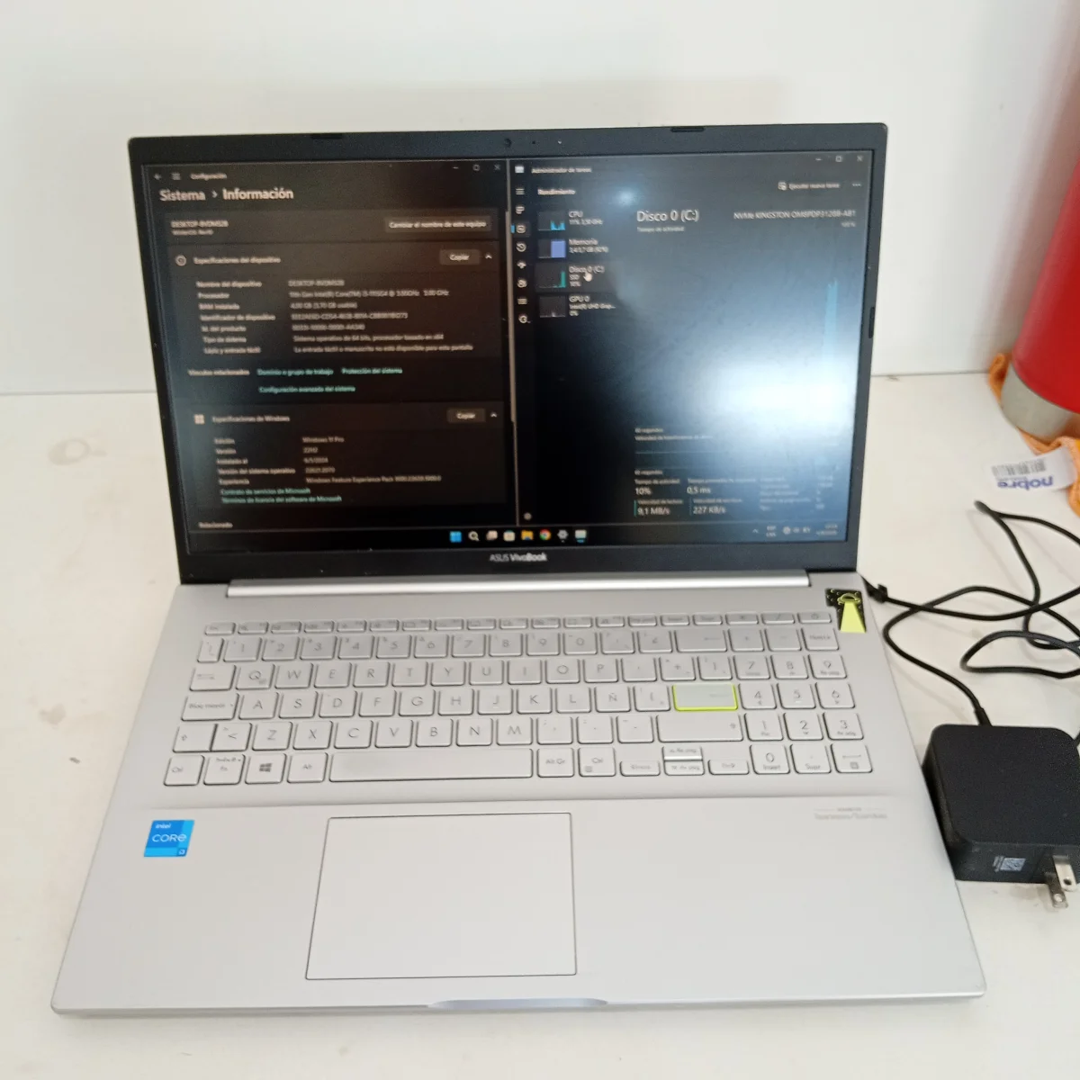 Foto 2 de Notebook Marca Asus Modelo K513e Procesador I3 Memoria Ram 4 Gb Disco Duro 128 Gb Generacion 11 Acc Pantalla De 15.6" Con Teclado NumericoEstuche Color NegroMouse