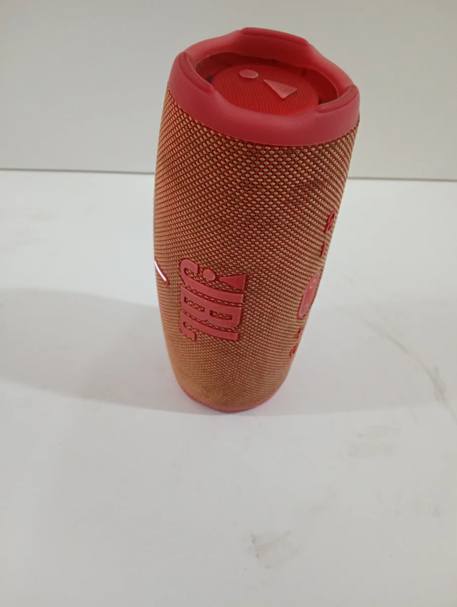 Foto 2 de Parlante Portatil Marca Jbl Modelo Harge 5 Acc No Tiene