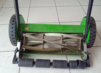 Foto 2 de Cortadora De Cesped Marca Trapp Modelo Manual Usado En Buen Estado Acc No Tiene