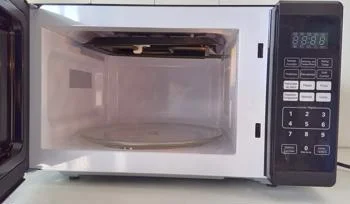 Foto 2 de Microondas Marca Luxor Modelo Lx-131ecop Usado En Buen Estado Acc De 31LtsC/ ParillaPlato