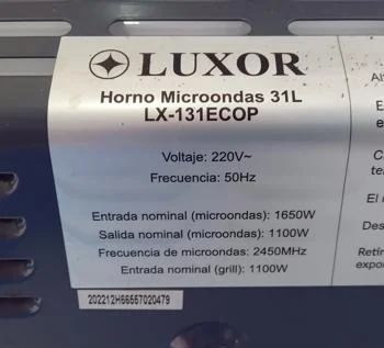 Foto 3 de Microondas Marca Luxor Modelo Lx-131ecop Usado En Buen Estado Acc De 31LtsC/ ParillaPlato