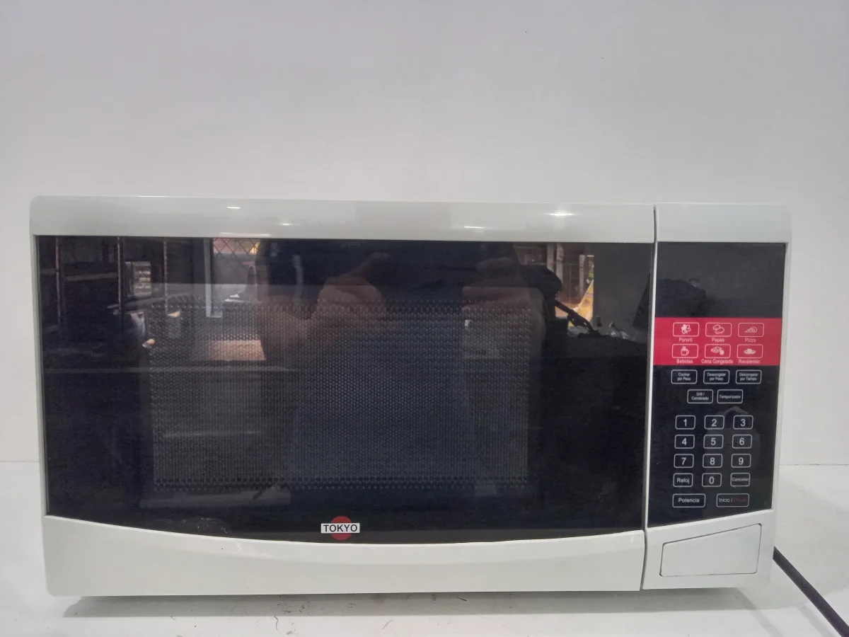 Microondas Marca Tokyo Modelo Edtmtok25pg-N Usado En Buen Estado Acc Plato