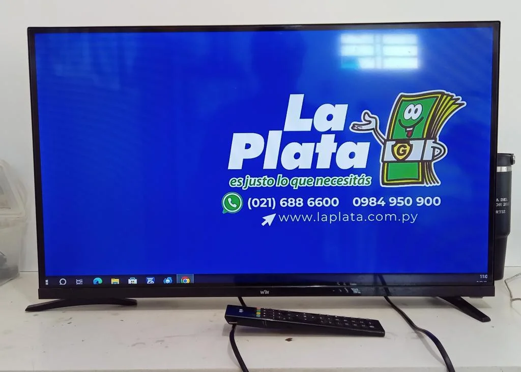Televisor Led Convencional De 32 '' Marca Win Modelo 32f Usado En Buen Estado Sin Control Sin Caja Acc Par De Patitas Y Cable Power
