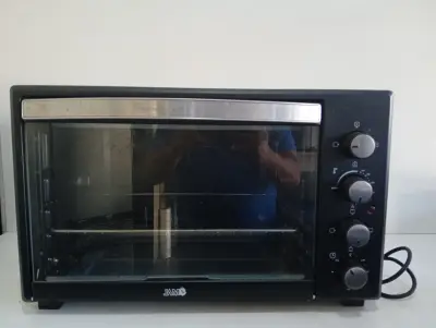 Horno Marca Jam Litros : 42 Modelo Dn42e-Rml Usado En Buen Estado Acc: ParrillaLuz Interna Comentario: Sin Bandeja