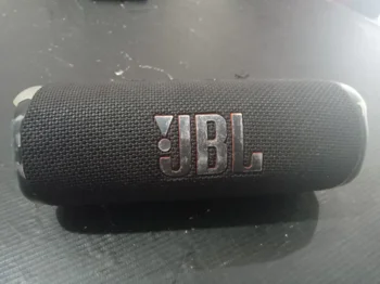 Parlante Portatil Marca Jbl Modelo Flip 6 Usado En Buen Estado Con S/A Acc S/A