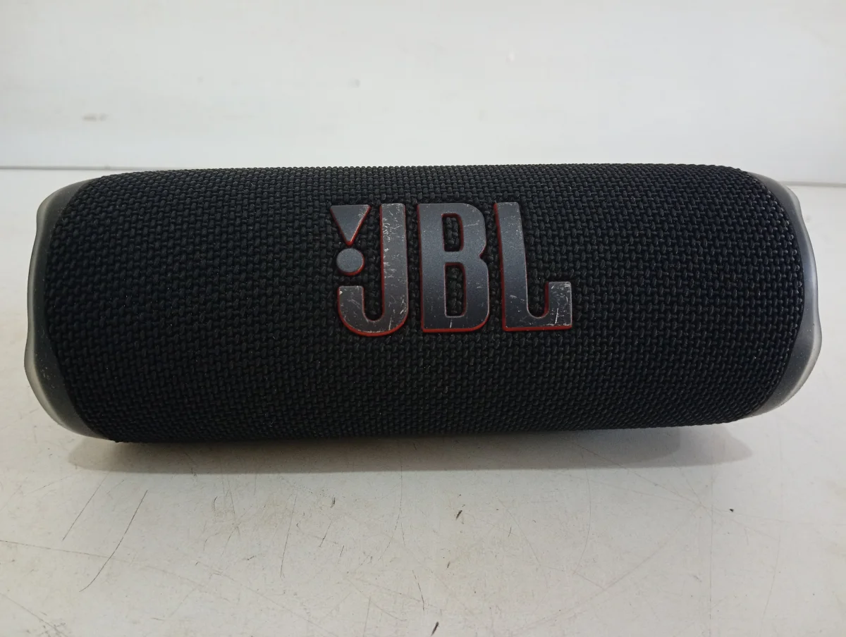 Speaker Potencia Watts No Tiene Marca Jbl Sin Control Modelo Flip 6 Usado En Buen Estado Sin Caja Acc Bt
