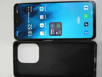 Celular Marca Oppo Modelo A40 Memoria Ram 4 Gb Almacenamiento Interno 256 Gb Acc No Tiene