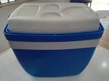 Conservadora Marca Mor Modelo No Tiene Usado Con Desgaste Acc: TapaManija Comentario: De Color Azul C/ Blanco