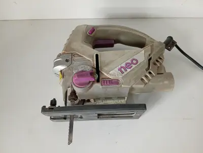 Sierra Tipo : Caladora Marca Neo Modelo Sk1080-2 Usado En Buen Estado Acc: No Tiene