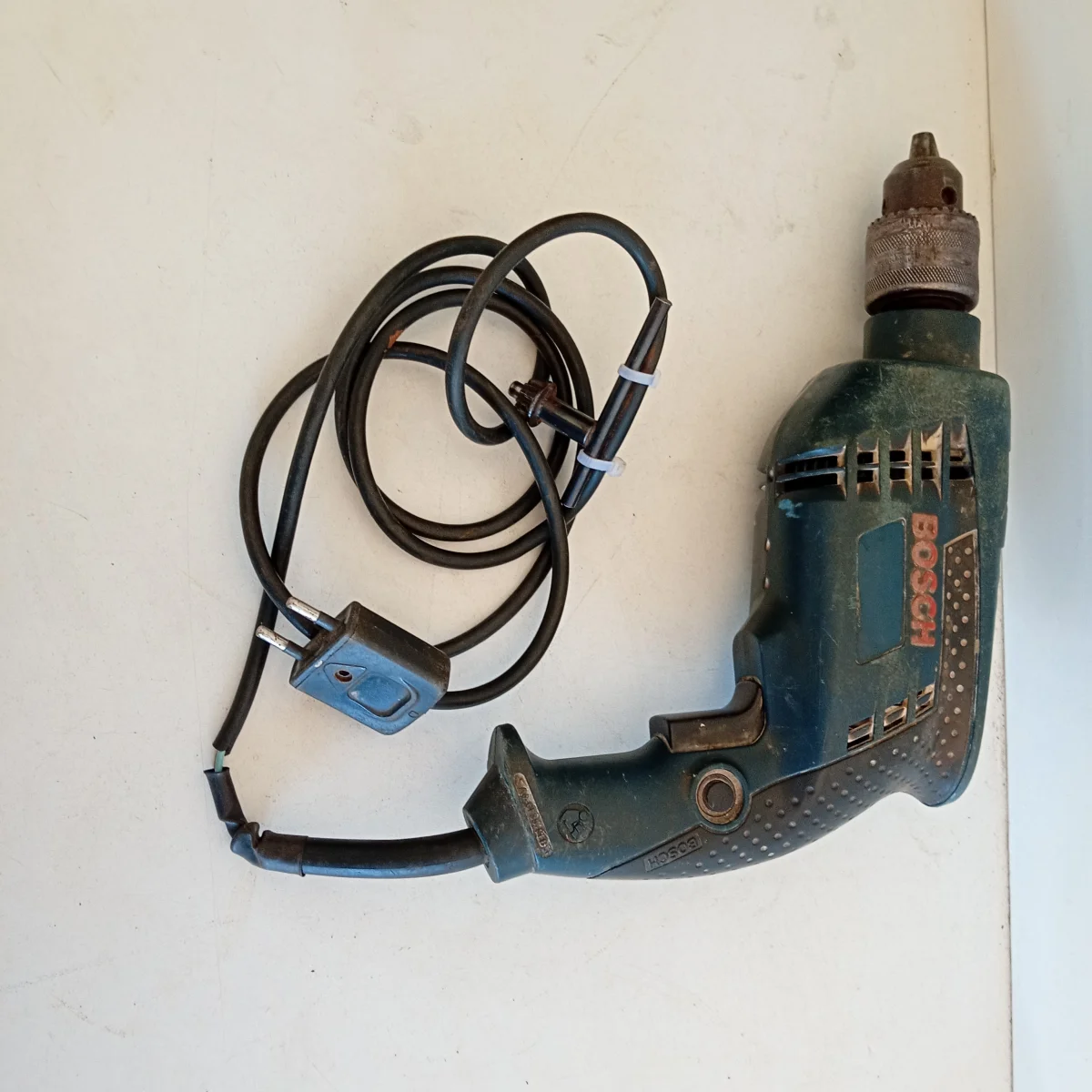 Taladro Marca Bosch Modelo No Tiene Usado Con Desgaste Acc Cab. Cte.Llave