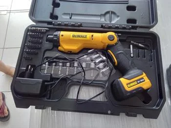 Taladro Marca Dewalt Modelo Dcf060b2 Usado En Buen Estado Acc Con Mechas