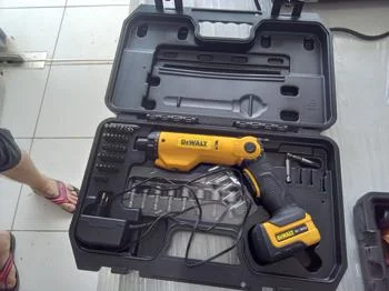 Foto 2 de Taladro Marca Dewalt Modelo Dcf060b2 Usado En Buen Estado Acc Con Mechas