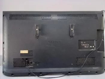 Foto 2 de Televisor Led Convencional De 40 '' Marca Sony Modelo Kdl-40ex455 Usado En Buen Estado Sin Control Sin Caja Acc No Tiene