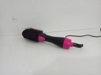 Foto 3 de Planchita Para Cabello Marca Modelo No Se Visualzia Usado En Buen Estado Acc No Tiene
