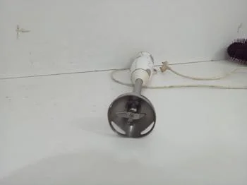 Batidora Marca Bosch Modelo 600w Usado En Buen Estado Acc No Tiene