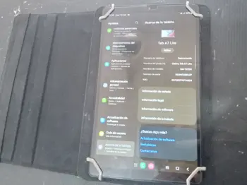 Tablet Marca Samsung Modelo A7 Lite Usado En Buen Estado Con Estuche Acc Estuche Roto Llamina Con Fisura No Es La Pantalla Principal