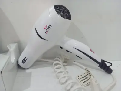 Secador De Pelo Marca Gama Modelo Spa Dryer Usado En Buen Estado Acc: No Tiene Comentario: De Pared En Caja En Estado Regular