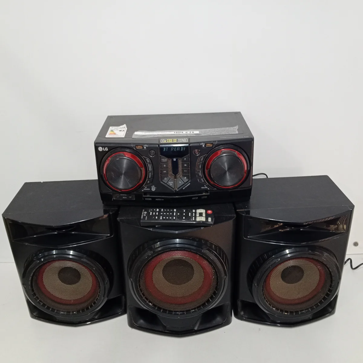 Foto 3 de Equipo De Sonido Marca Lg Con Control Modelo Cj45 Usado En Buen Estado Acc Con 3 Parlantes
