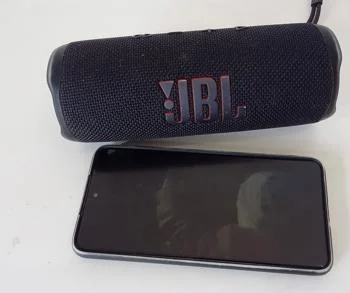 Parlante Portatil Marca Jbl Modelo Flip 6 Usado En Buen Estado Con No Tiene Acc BtEntrada Tipo C