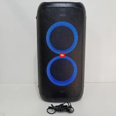 Caja De Sonido Amplificada Marca Jbl Modelo Partybox100 Sin Control Usado En Buen Estado Acc: Cable Cte Comentario: Se Le Mantiene Monto Anterior