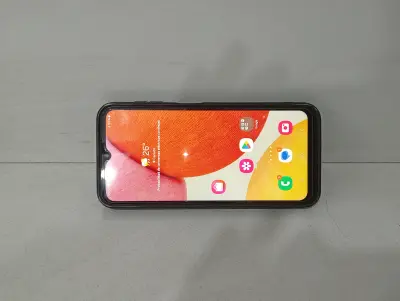 Celular Marca Samsung Modelo A14 Memoria Ram : 4 Gb Almacenamiento Interno : 128 Gb Acc: No Tiene